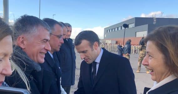 Philippe FOLLIOT accompagne le Président de la République lors des vœux aux armées