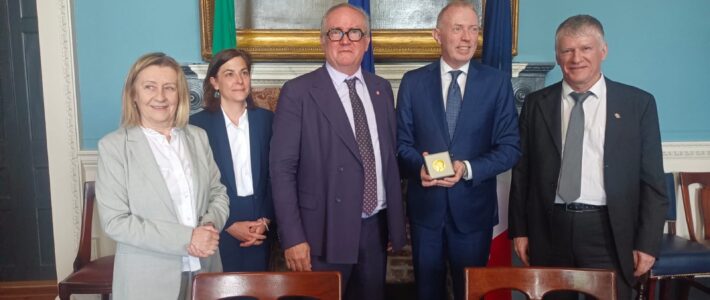 Philippe Folliot se rend en Irlande dans le cadre du groupe d&rsquo;amitié France-Irlande